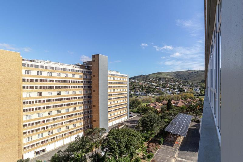 To Let 1 Bedroom Property for Rent in Loevenstein Western Cape
